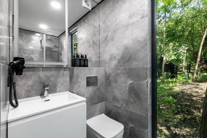 Tree House Relax Park Hotel Chisinau Room photo